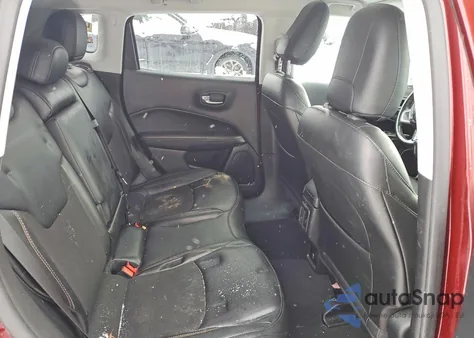 2020 Jeep Compass Latitude z USA, uszkodzony, nr VIN 3C4NJDBB8LT219580